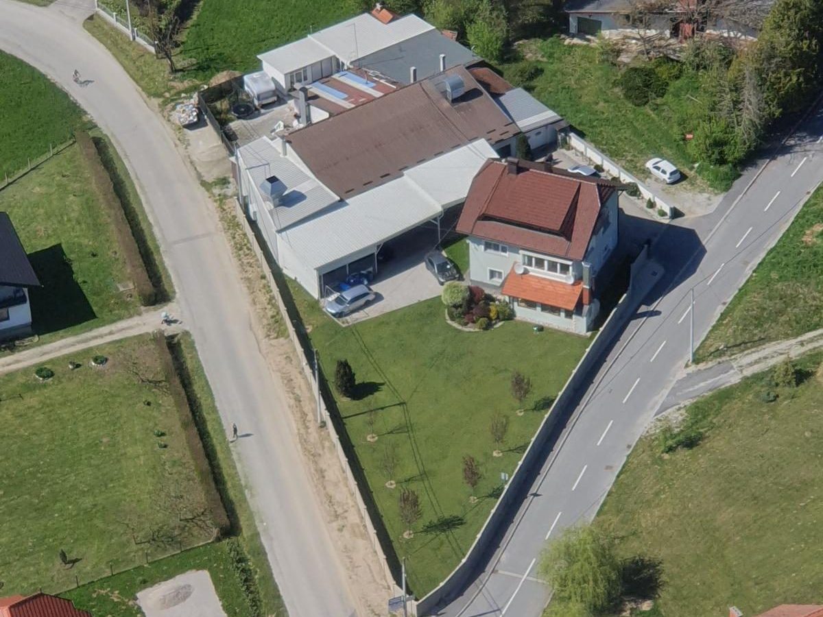 snimka naše radione iz zraka